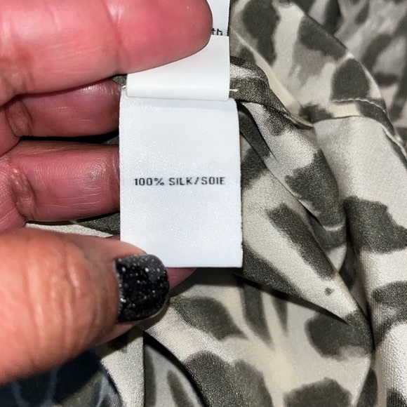 Diane von Furstenberg Silk Floral Animal Print Long Sleeve Shirtdress Collared 6 - Picture 10 of 10